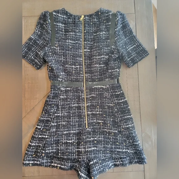 EUC Milly Tweed Romper With Patent Leather/Gold Zipper Details Size 4 - Picture 10 of 12